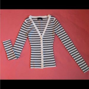 Urban outfitters long sleeve sweater